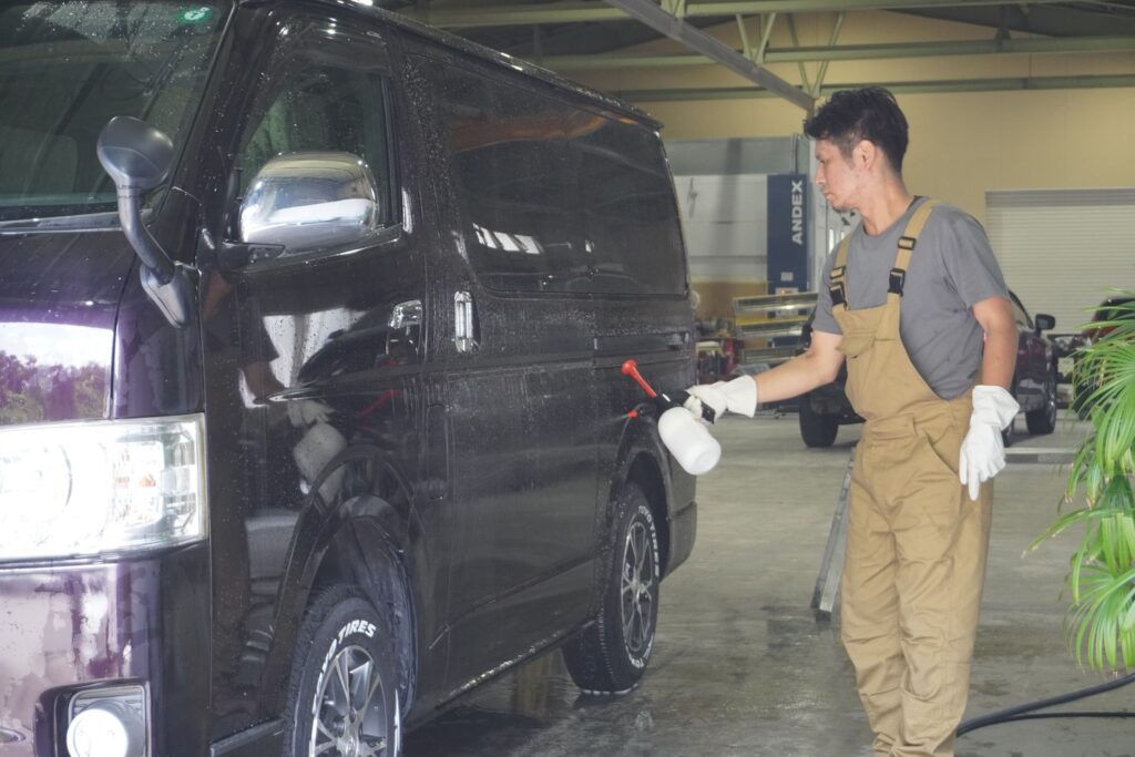 カラクル
洗車
エクセレンス
富山
ハイエース
細部洗車
コーティング