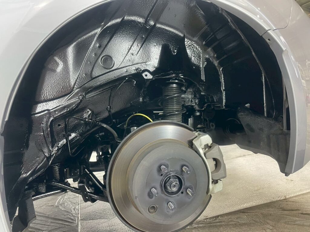 車のガラスコーティング
TOYOTA
アンダーコート
ノックスドール
超撥水
車の撥水
車のしみ
車の傷
車の錆防止
融雪剤
富山
カラクル
